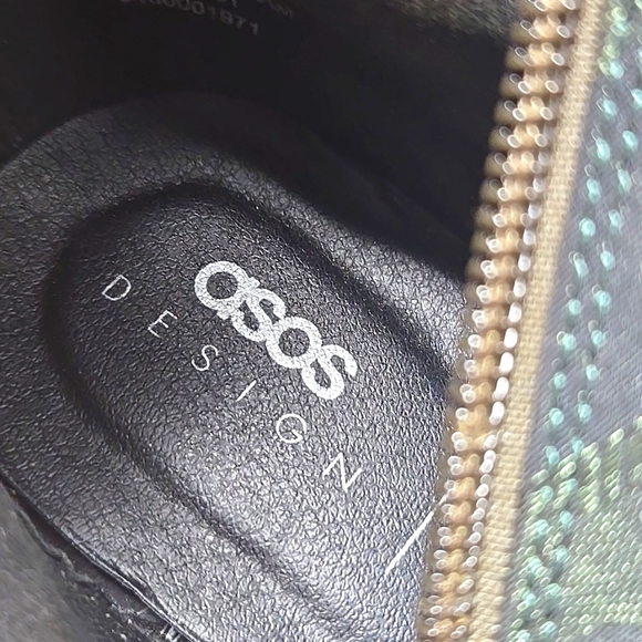 Asos Design high heel thigh high camo boots - Picture 2 of 6